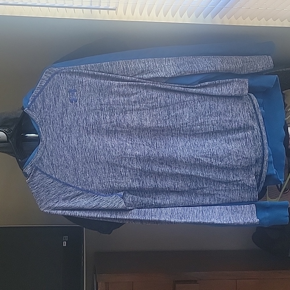 Under armor long sleeve